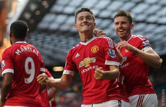 续约不仅关 续约不仅关